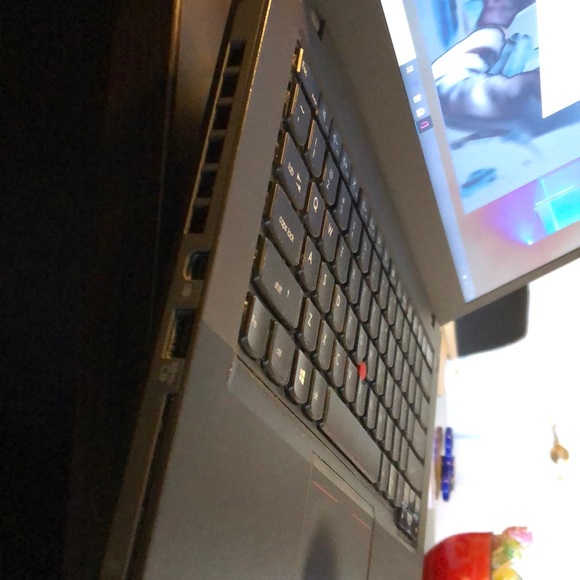 No longer need this computer. - Picture 7 of 8